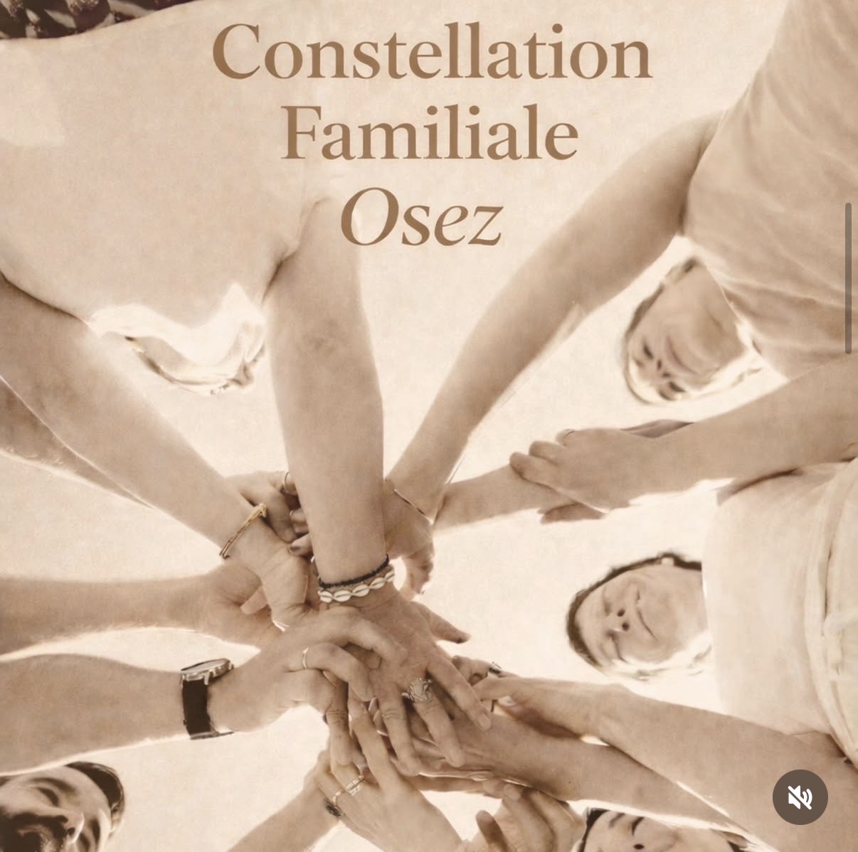 Constellation Familiale — cercle de mains et présence